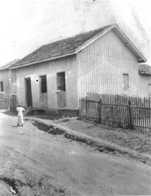 Rua_Vicente_Dias_Garcia_Residencia_Sr_Silvio_Dolfini_1938.jpg