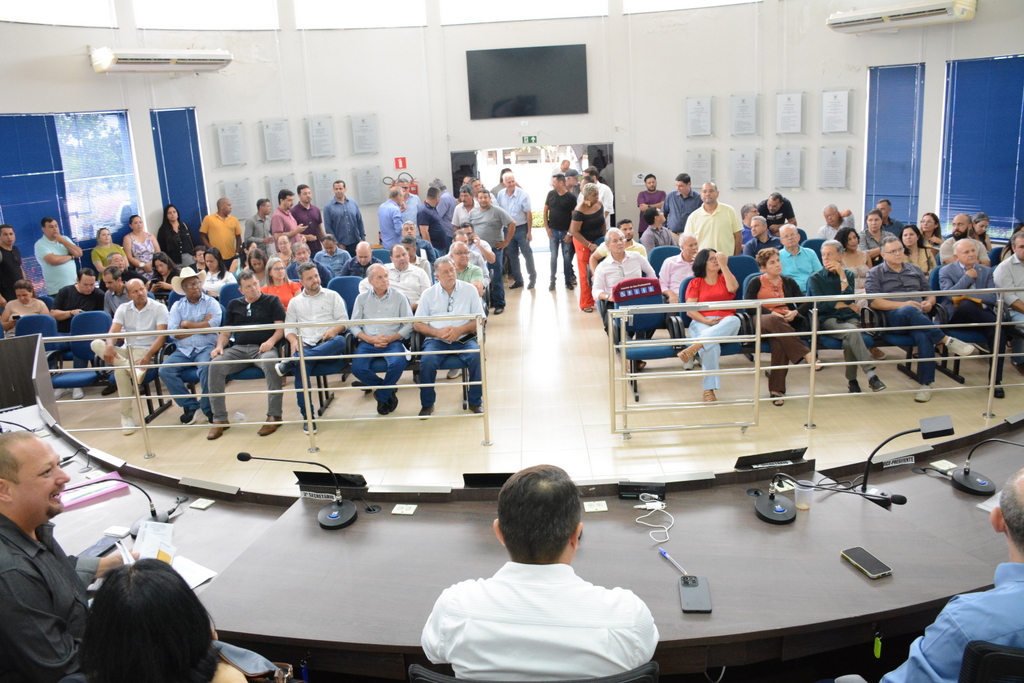 Câmara sedia encontro de prefeitos e gestores com Ministério da Saúde 