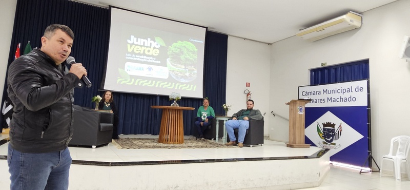 Com participação do Legislativo, fórum discute reciclagem e educação ambiental