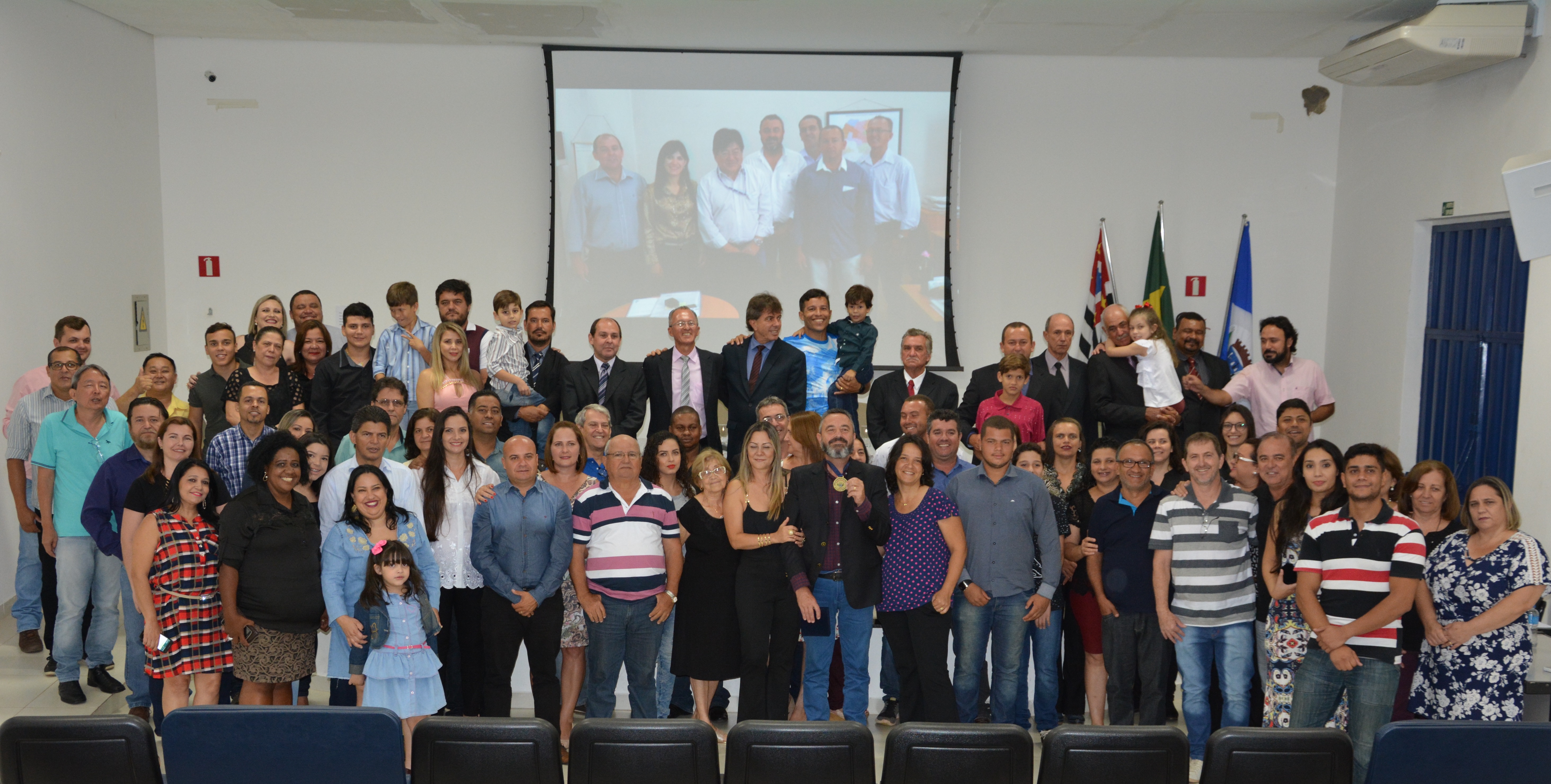 Entrega de medalha a Horacio Fernandez e Gustavo Fernandez