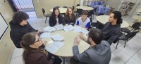 Escolas definem representantes; vereadores mirins eleitos discutem propostas