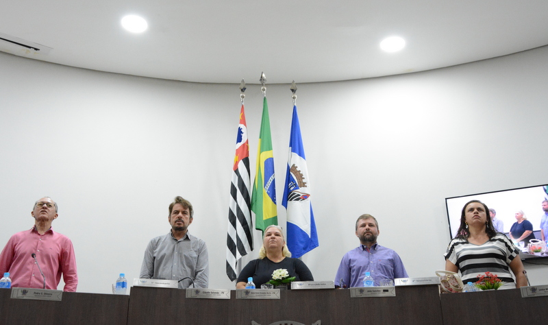 Projeto de lei cria 'Parada Segura' para mulheres que utilizam ônibus em Álvares Machado