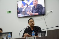 Vereador aponta problemas estruturais do Posto de Saúde Central