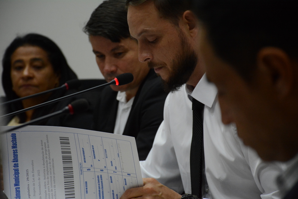 Vereadores aprovam orçamento municipal de R$ 142,7 milhões para 2026