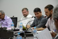 Vereadores aprovam seis requerimentos e dois projetos em sessão